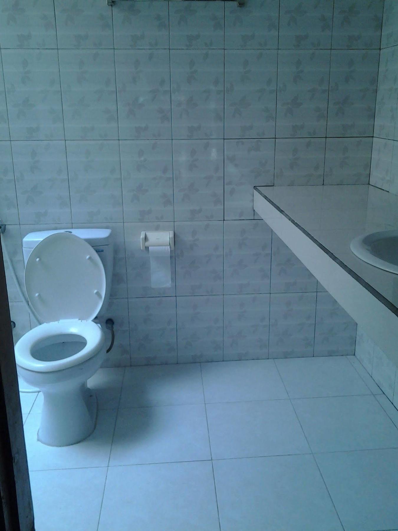 Mahendra Beach Inn Кута Екстериор снимка