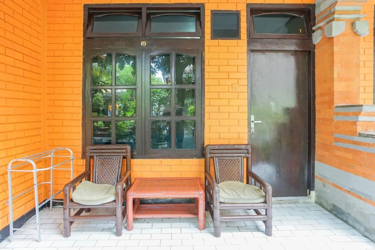 Mahendra Beach Inn Кута Екстериор снимка